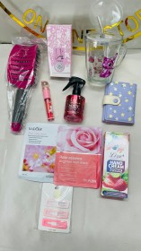 هديةبنوتة عشر سنوات