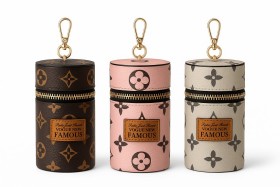 مدالية جزدان بتصميم LV