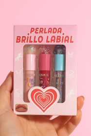 ملمع شفاه لؤلؤي